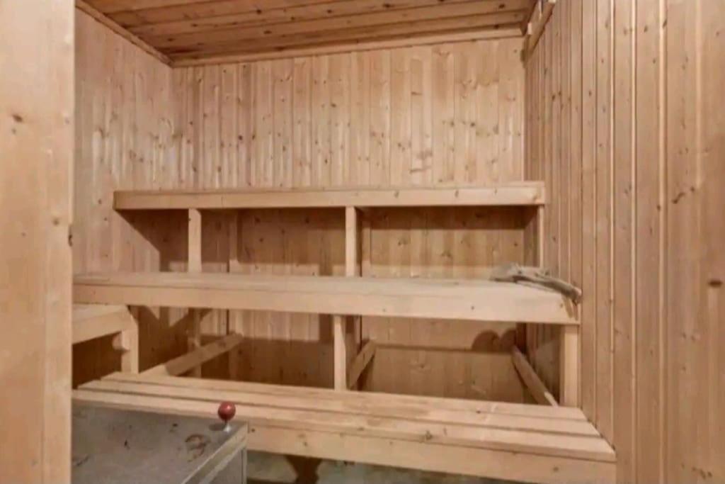 Privat Leilighet Pa Gard Med Badstue Og Nordlys Narwik Zewnętrze zdjęcie